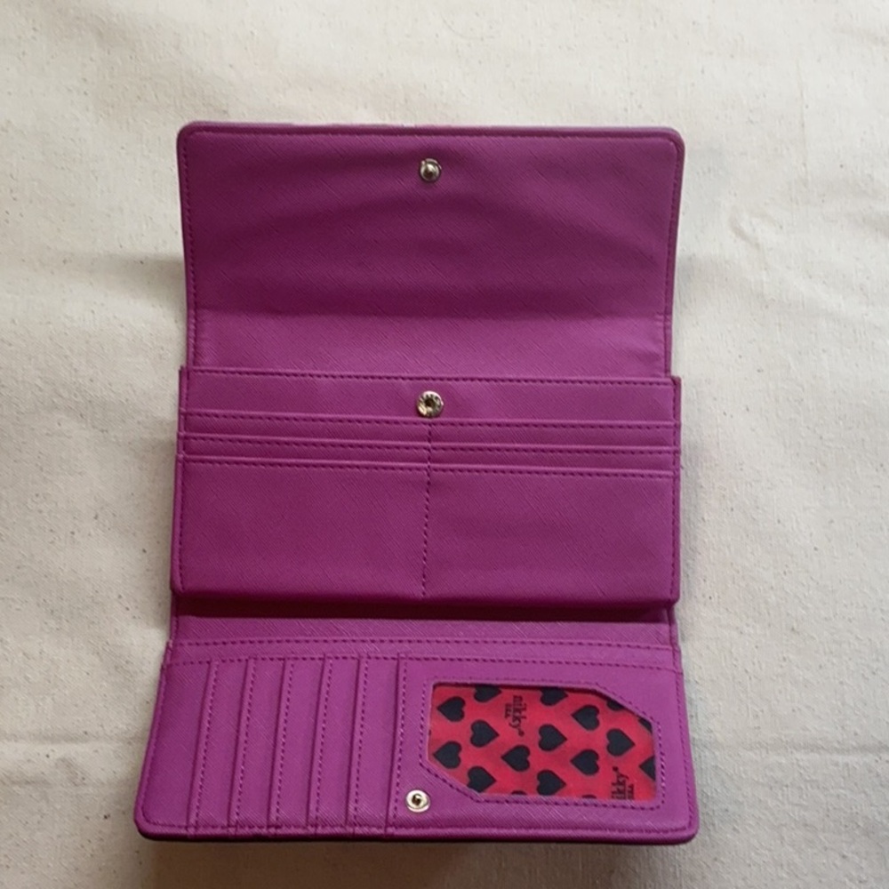 Nikky by Nicole Lee  Wallet with a colorful design - Picture 6 of 10